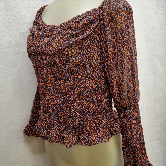 Code X Mode Top in size S - Picture 3 of 9